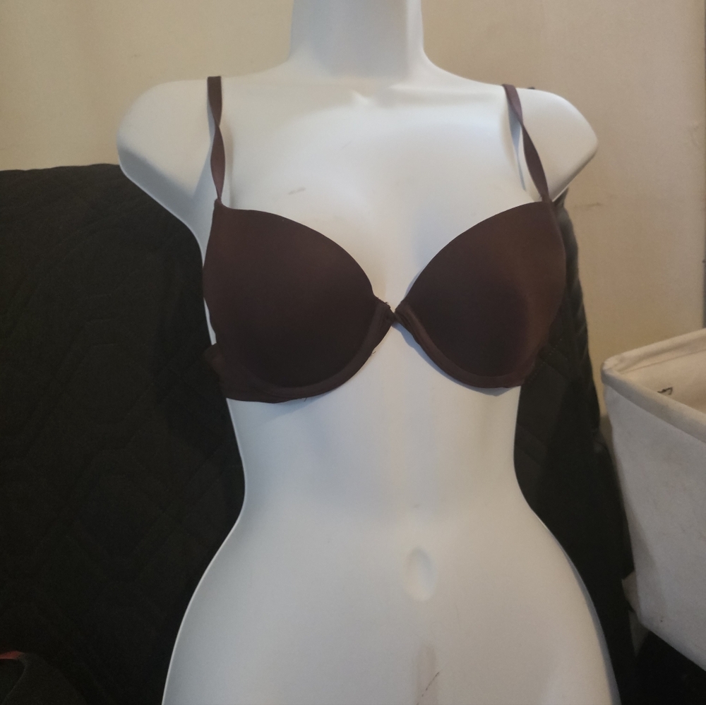 VICTORIA'S SECRET pink Wear everywhere Push Up Bra. size 34A. Dark Brown